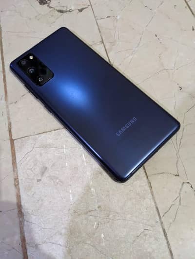 Samsung Mobile S20 FE