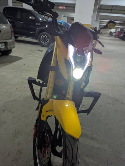 vlectra bolt