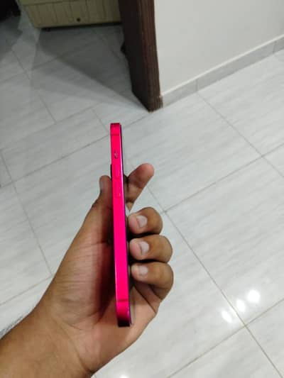 Apple iPhone 14