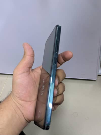 OPPO Reno12 F