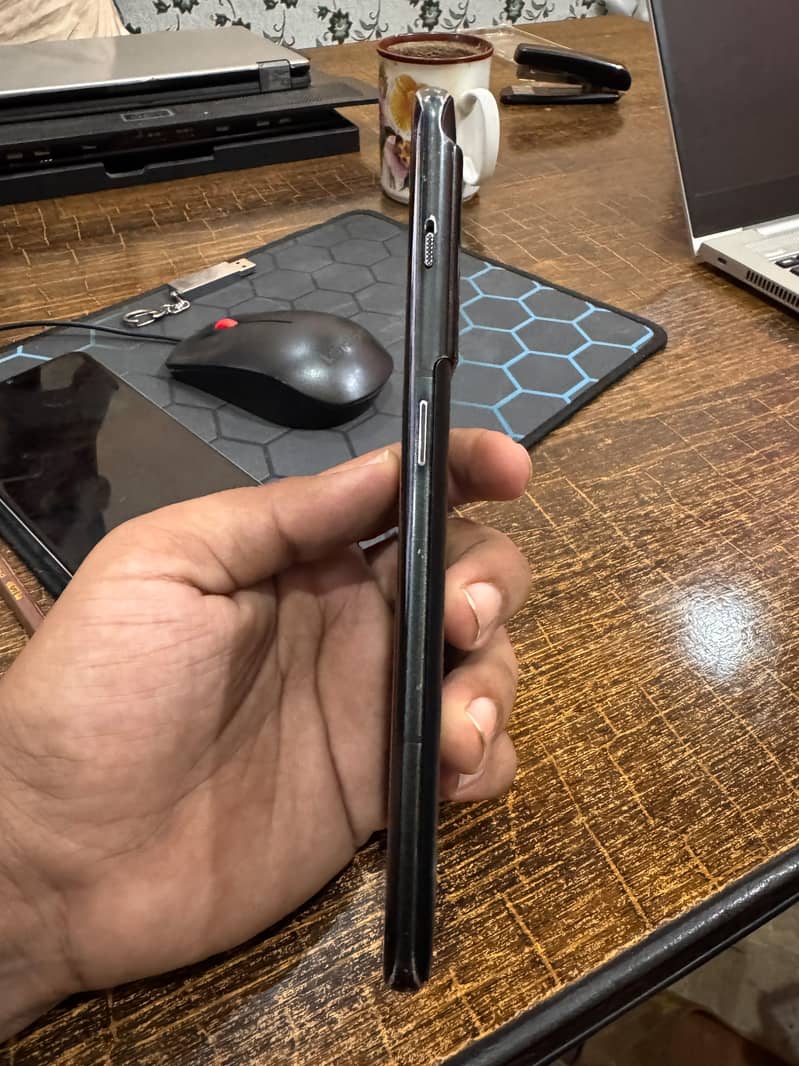 One Plus 10 Pro 7