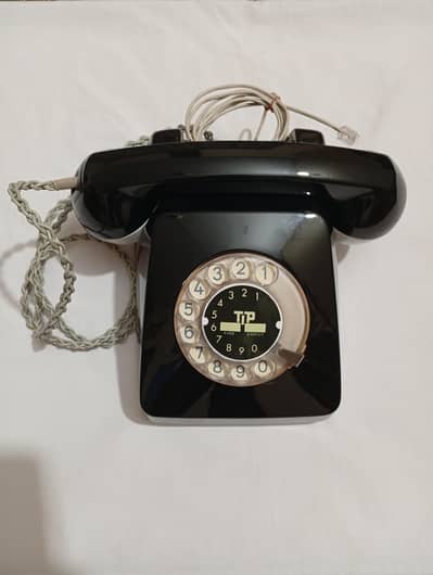 Antique classic vintage rotory black telephone set
