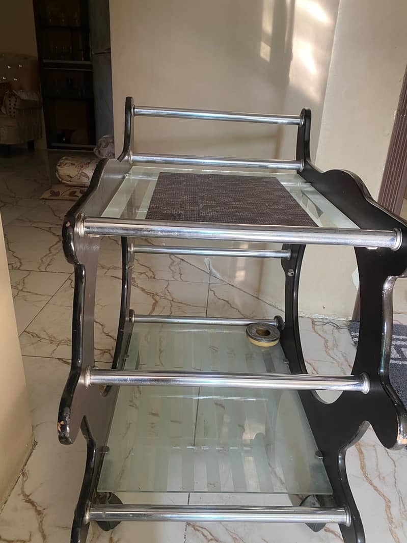 Tea trolley 1