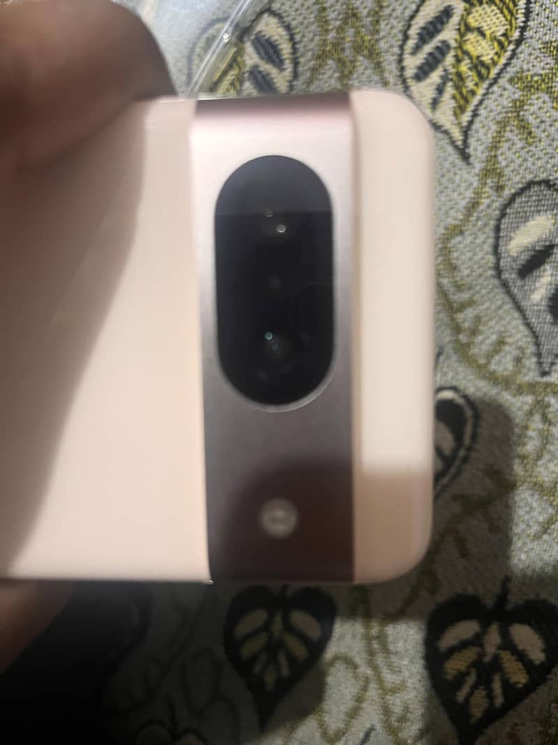 Google Pixel 8 1