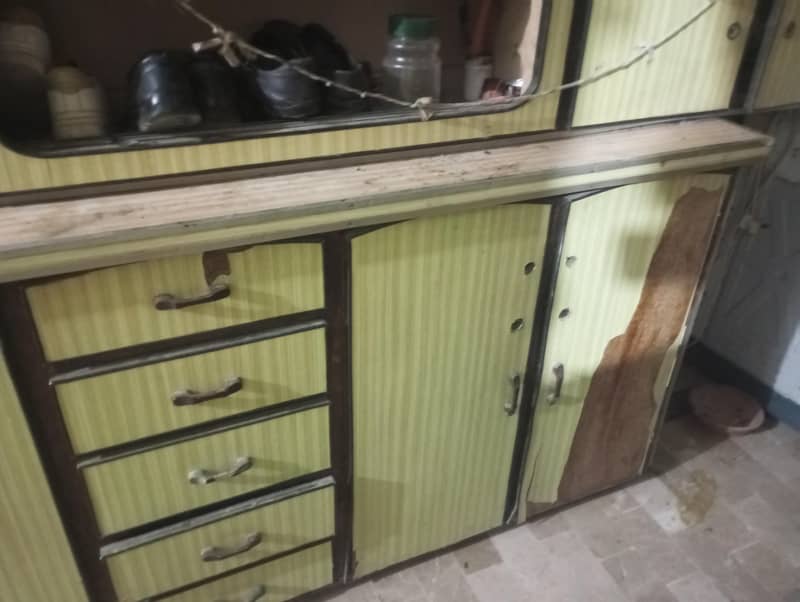 KITCHEN CABINETS LISTING 4