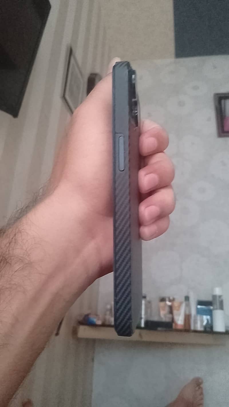 Apple iPhone 13 3