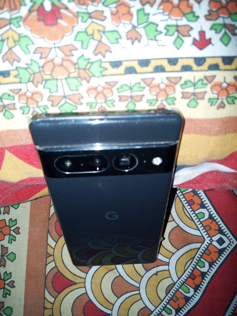 Google Pixel 7 Pro 4