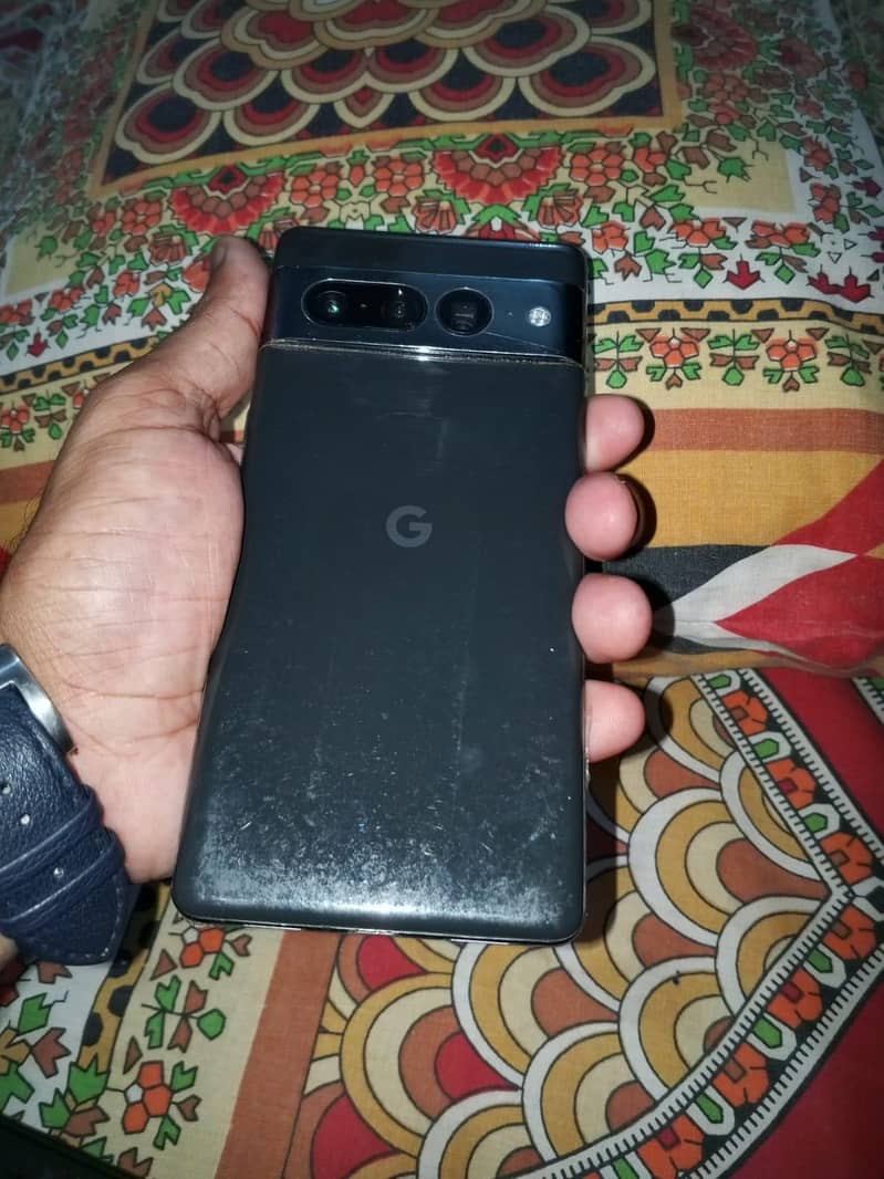 Google Pixel 7 Pro 6