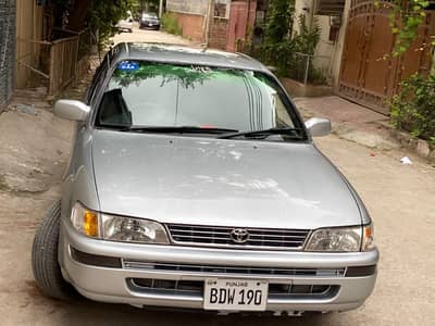 Toyota Corolla XE 2001