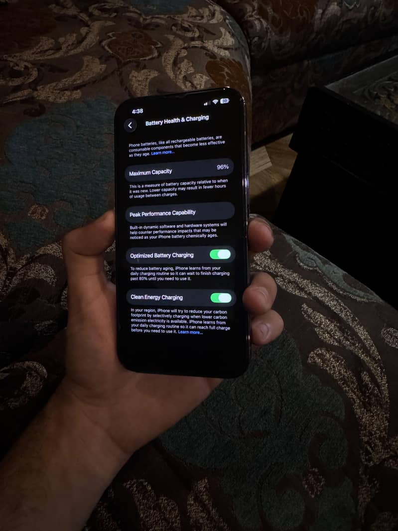 Apple iPhone 13 Pro 4