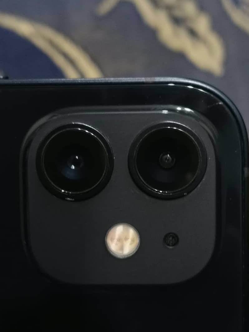 Apple iPhone 12 2