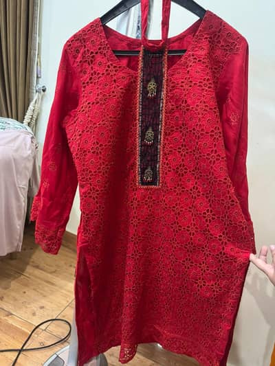 chikenkari  boring Embroided lawn suit