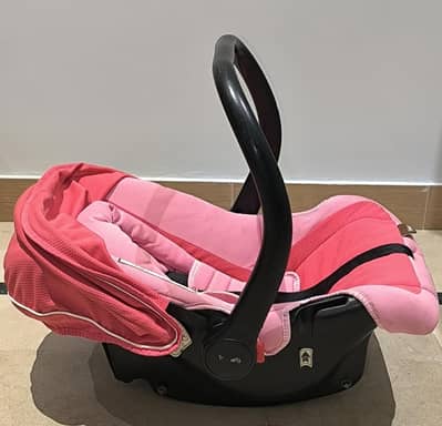car seat and carry cot