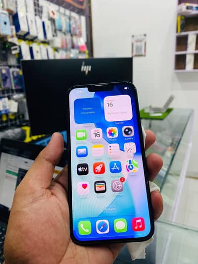 Apple iPhone 14