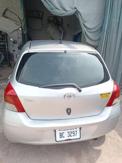 Toyota Vitz 2007 totl jeniune