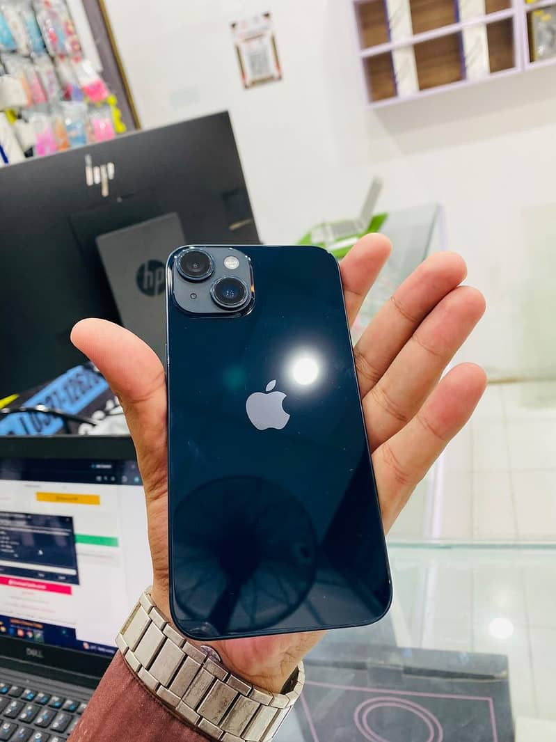Apple iPhone 14 2