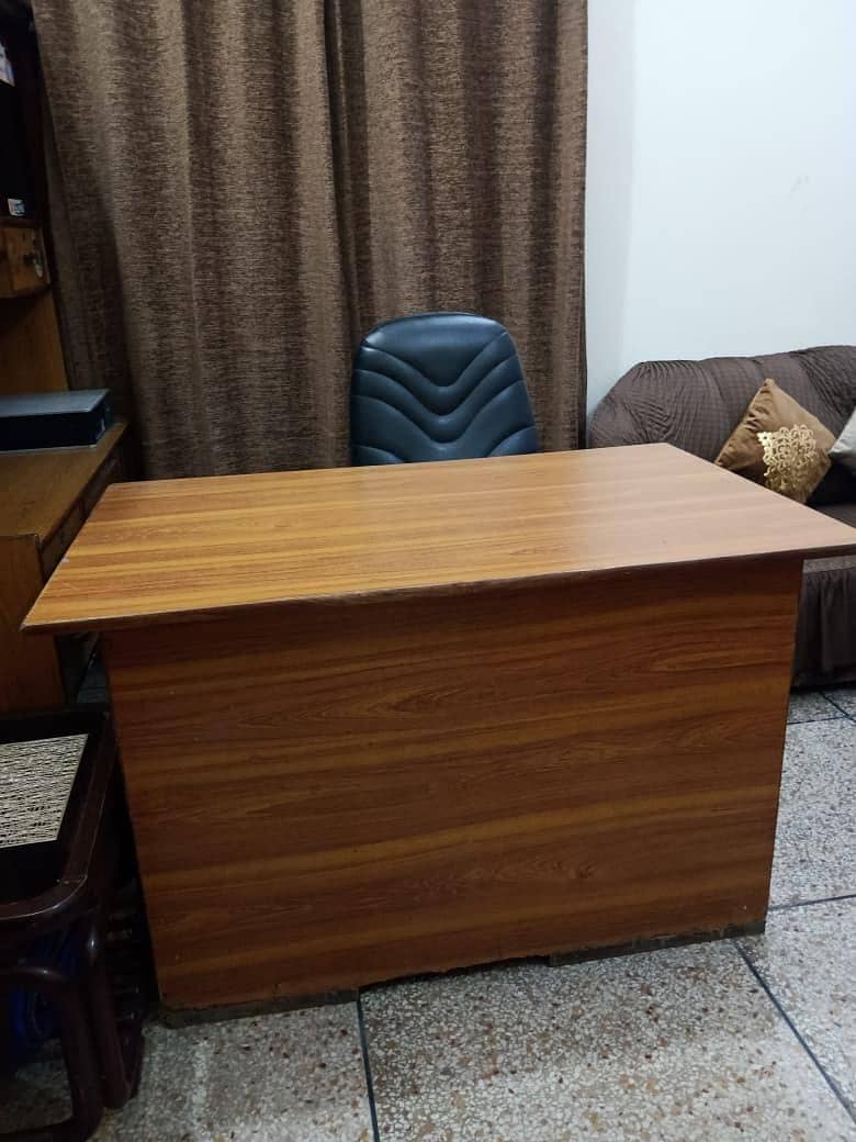 Office Table 3