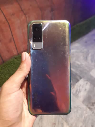 Vivo Y53s        8 Ram 128 GB