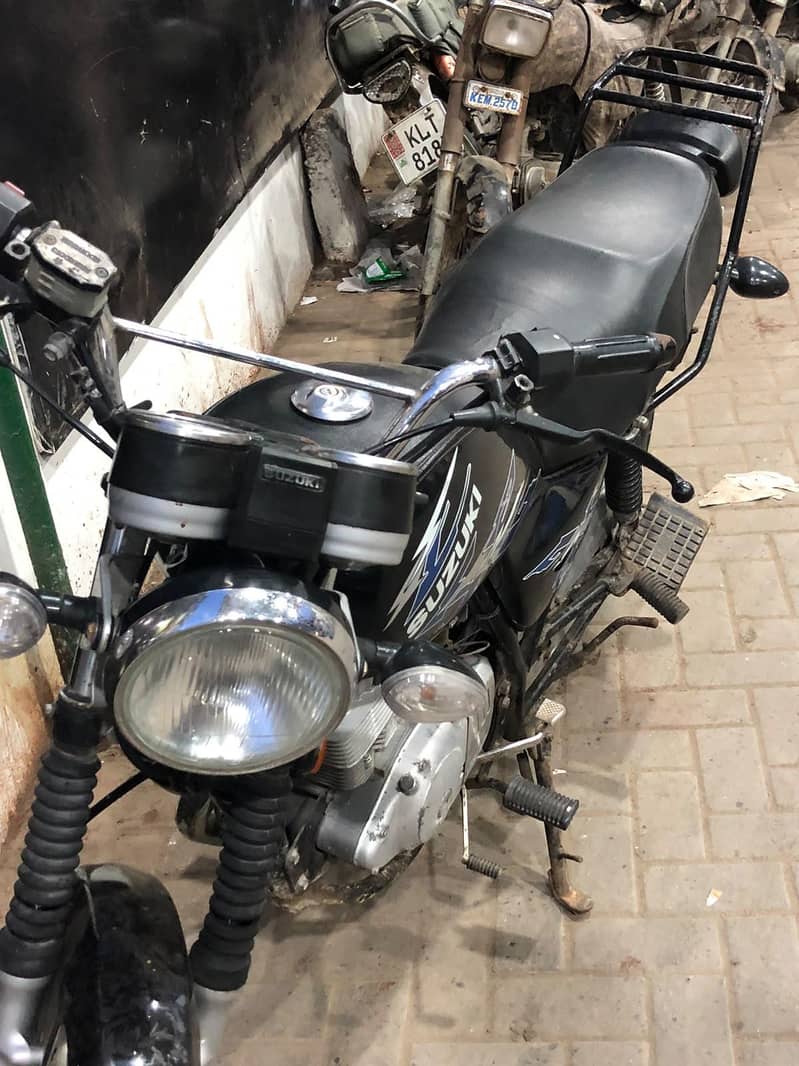 SUZUKI GS 150 0