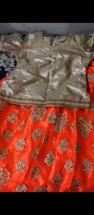 Traditional embroidered lalga