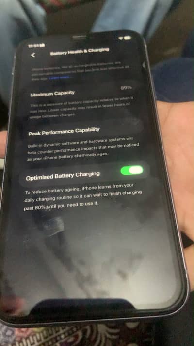 Apple iPhone 11
