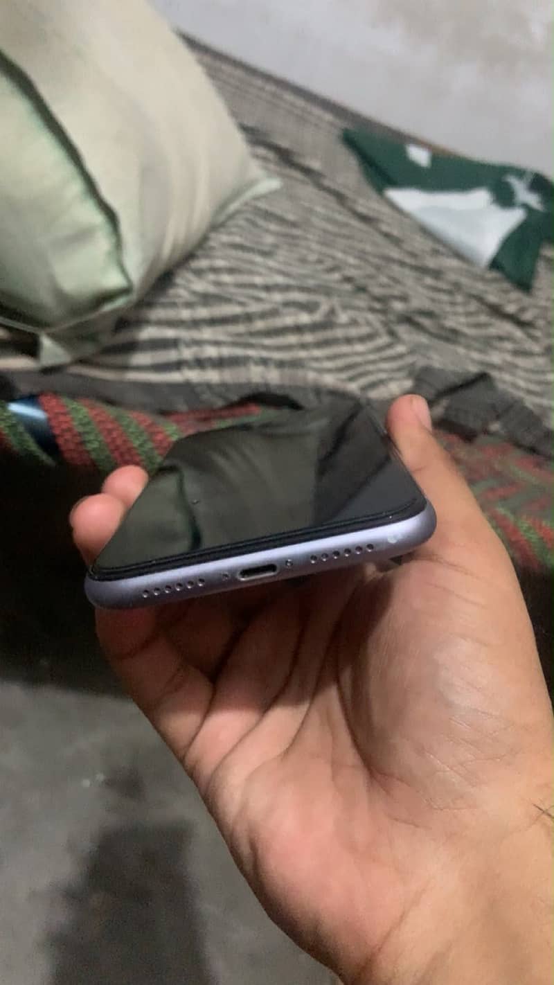 Apple iPhone 11 1