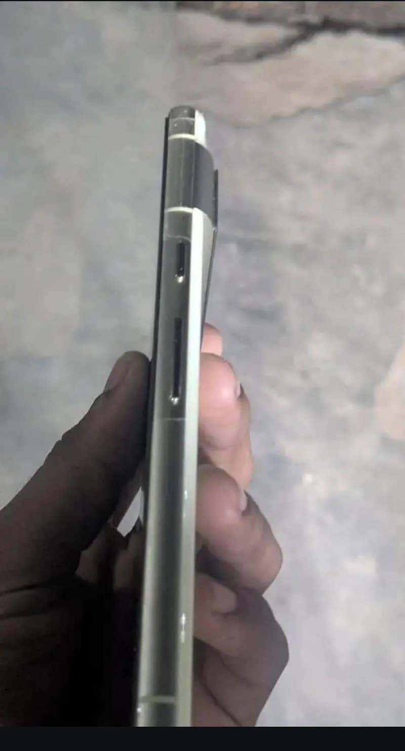 Google Pixel 7 3