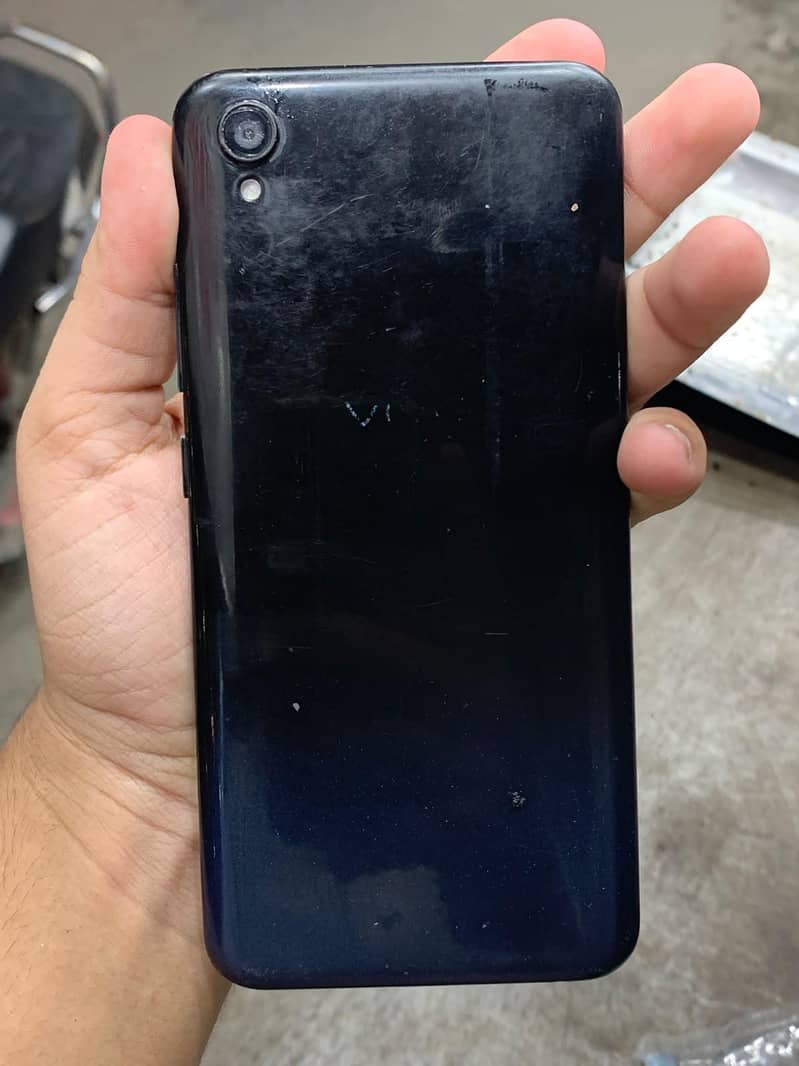 Vivo Y91 4