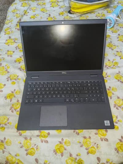 Dell 3510 laptop Core i5 10th Gen, 15.6 inch 8 gb. 256gb