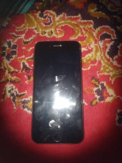 Apple iPhone SE