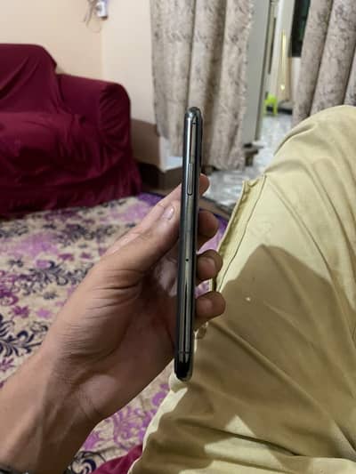 Apple iPhone 11 Pro