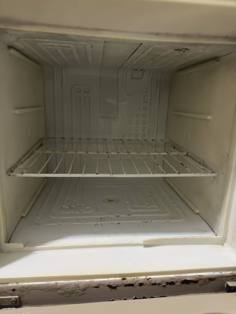 Dalance fridge small size 2