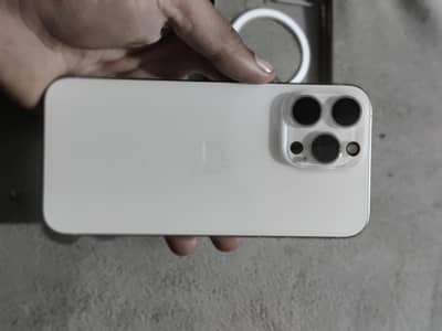 Apple iPhone 15 Pro Max 256GB LLA JV White 10/10 Condition.