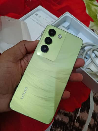 Vivo Y100