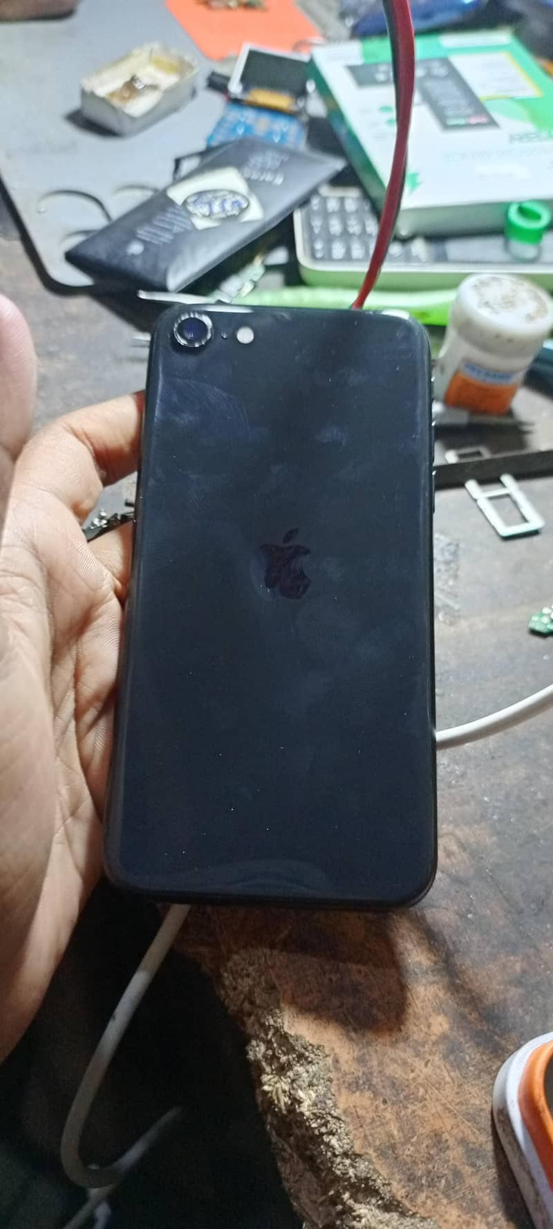 Apple iPhone SE 4