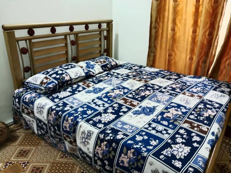 Iron bed 1