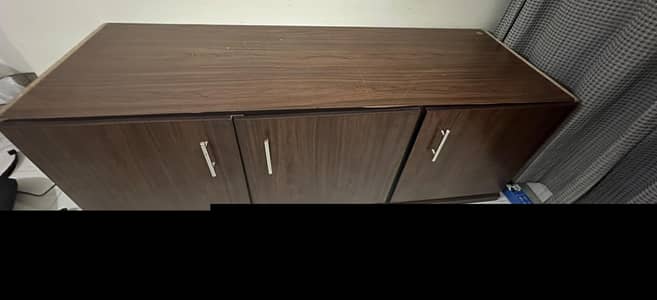 Wall Mounted Cabinets, Good Condition