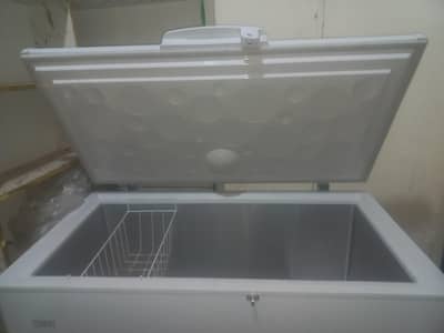D freezer