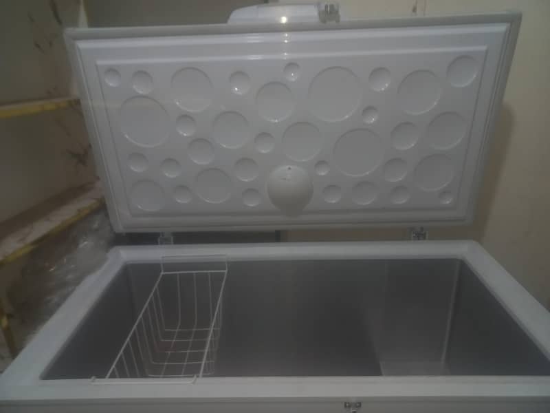 D freezer 3