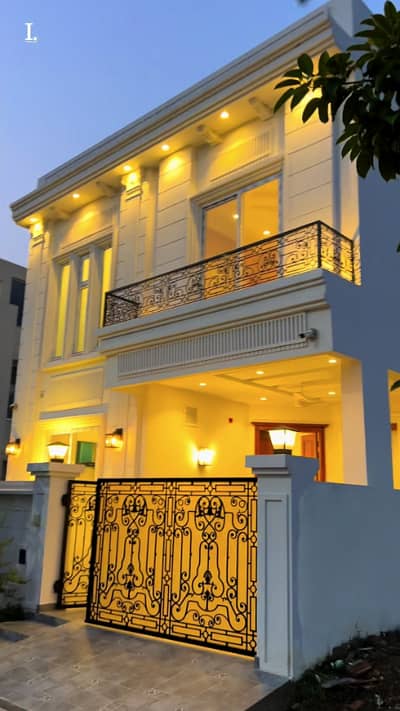 3 Marla Brand New First Entry upper Portion For Rent Near Wapda Town Lahore