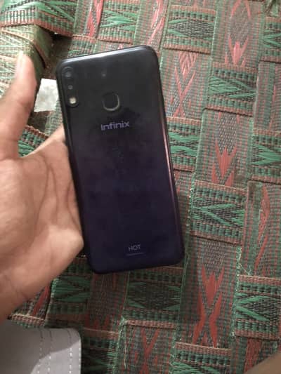 Infinix hot 8 lite