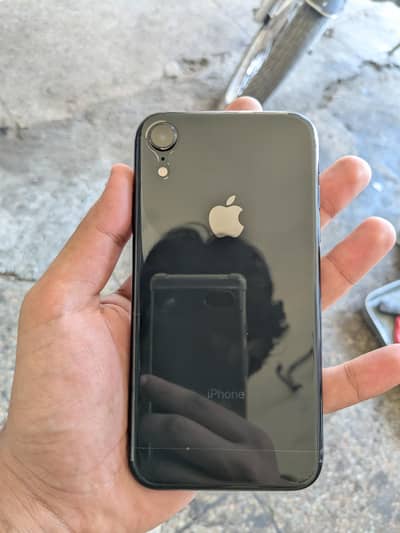 Apple iPhone XR