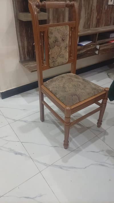 Used Wooden Dining Table with 6 Chairs