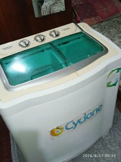 Kenwood Cyclone washing machine twin tub model number KWM 9500 SA