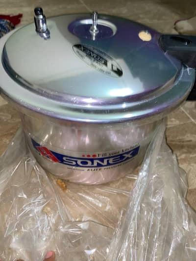 sonex 9L new cooker