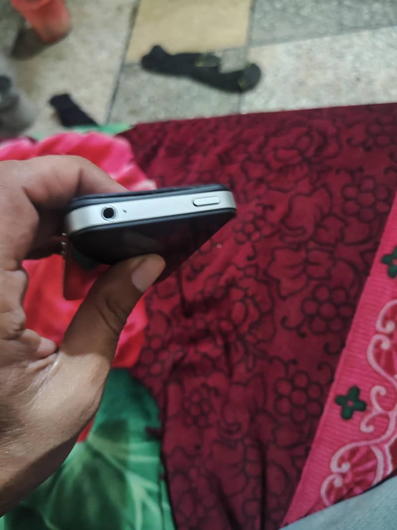 Apple iPhone Other Model 5