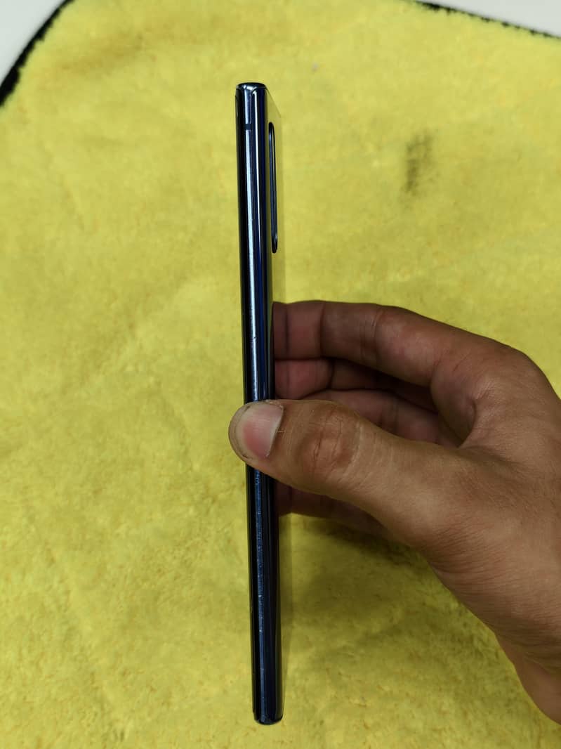 Samsung Mobile Note 10 Plus 4