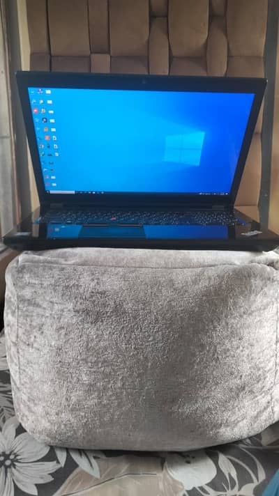 Lenovo P71 Beast Workstation/Gaming Laptop 32GB Ram 6gb Dedicated GPU