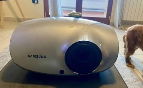 SAMSUNG Projector 4000 Lumens AA plus
