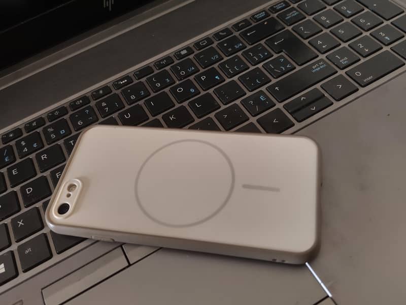 Apple iPhone 7 7